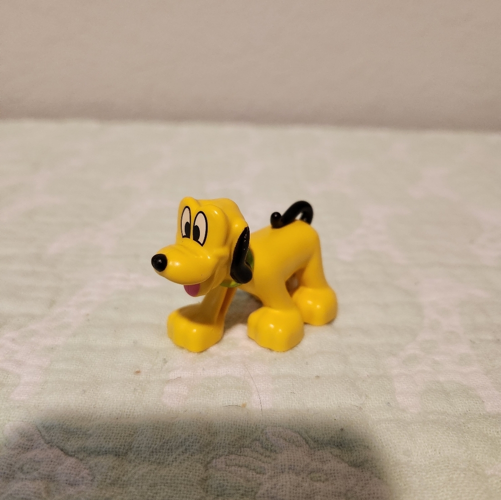 Disney Lego Duplo Pluto dog figure.